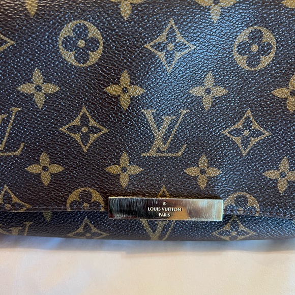Louis Vuitton favorite PM - Picture 8 of 9